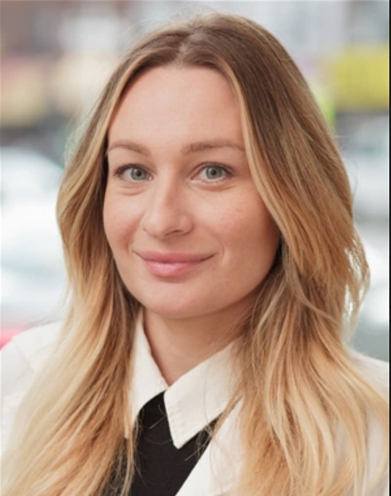 Portrait of Dr. Julia Sheyko, Optometrist at Vision Palace Optical